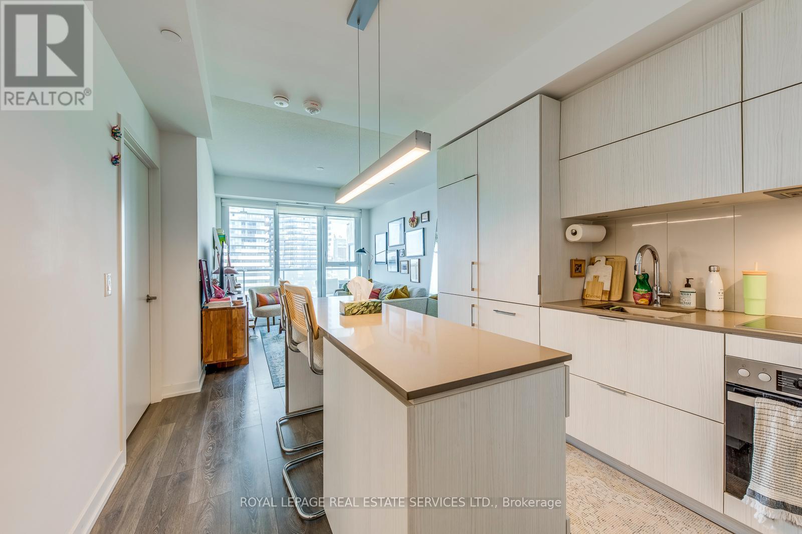 












3706 - 15 LOWER JARVIS STREET

,
Toronto,




Ontario
M5E1R7

