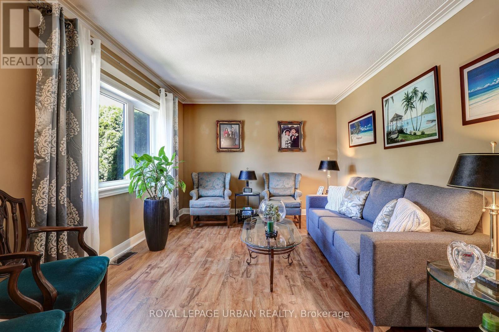 












83 ADANAC DRIVE

,
Toronto,




Ontario
M1M2E7

