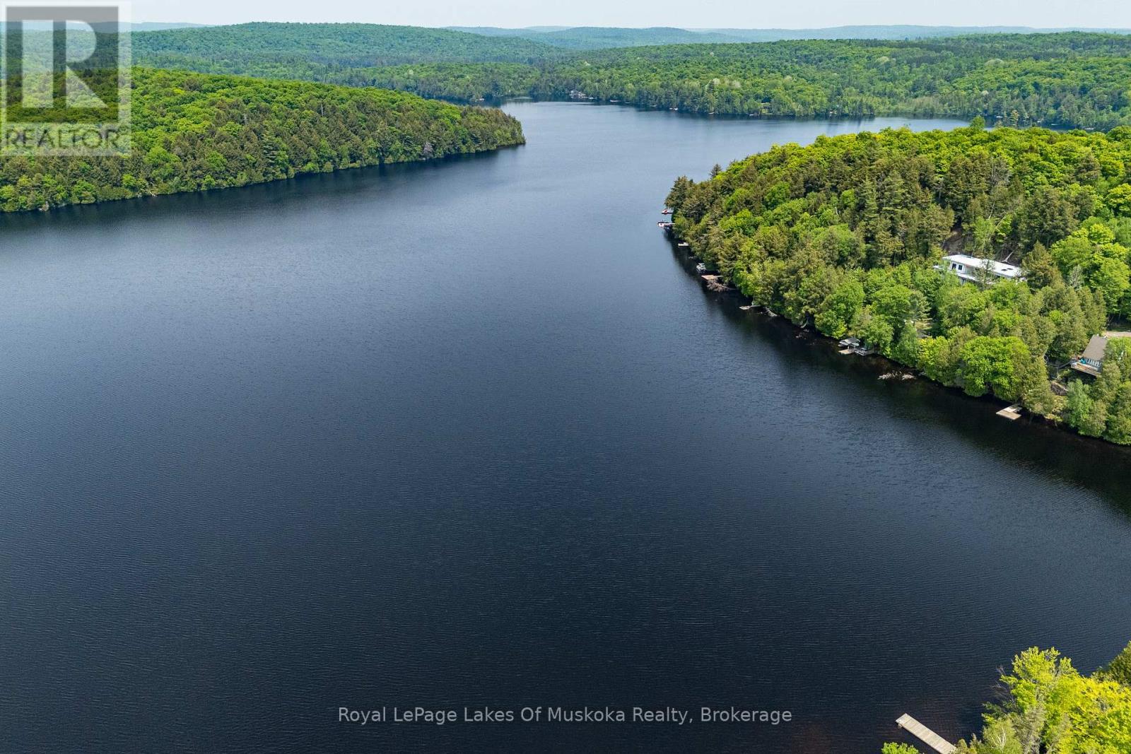 












1042 FARMER HAYS DRIVE

,
Algonquin Highlands (McClintock),




Ontario
P0A1E0

