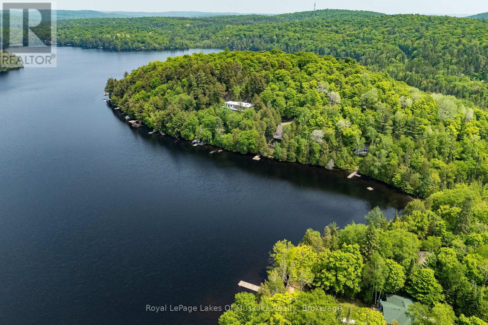 












1042 FARMER HAYS DRIVE

,
Algonquin Highlands (McClintock),




Ontario
P0A1E0

