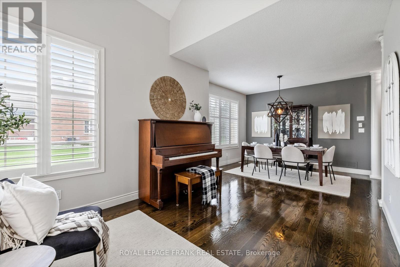 












2262 PINDAR CRESCENT

,
Oshawa (Kedron),




Ontario
L1L0C6

