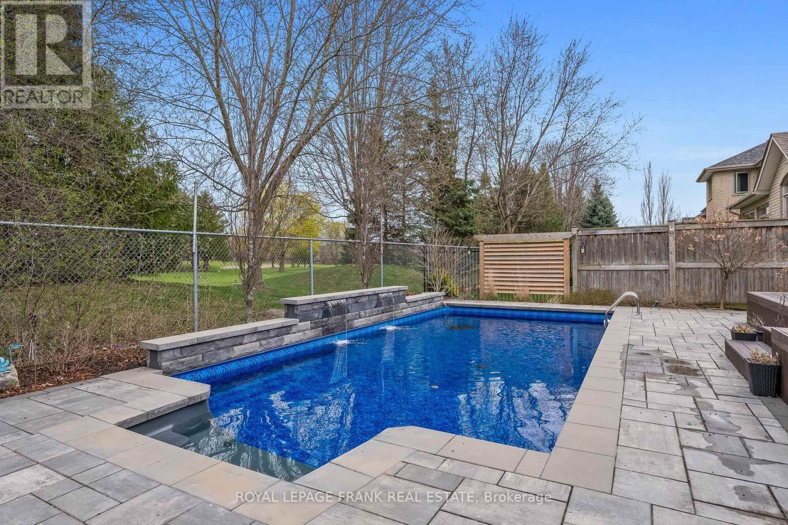 












2262 PINDAR CRESCENT

,
Oshawa (Kedron),




Ontario
L1L0C6

