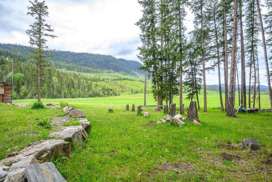 









4


Hollingsworth

Road,
Cherryville,




BC
V0E 2G3

