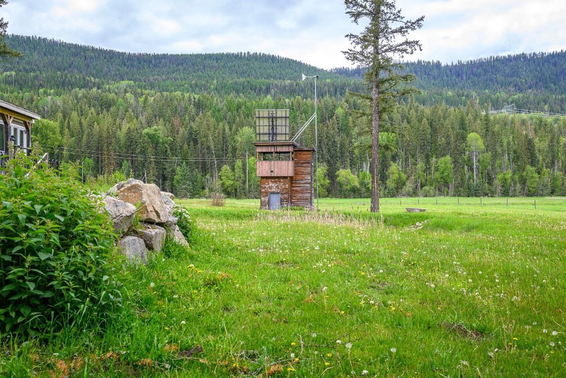 









4


Hollingsworth

Road,
Cherryville,




BC
V0E 2G3

