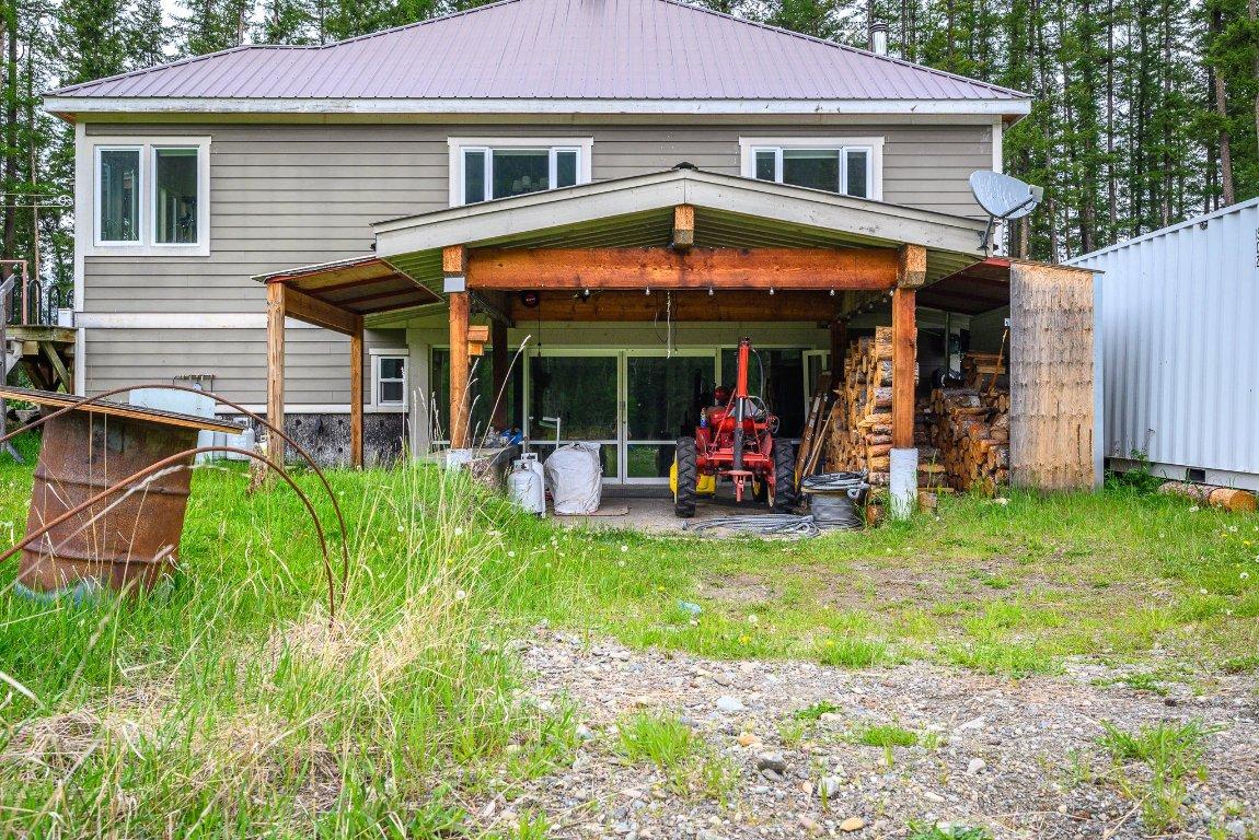 









4


Hollingsworth

Road,
Cherryville,




BC
V0E 2G3

