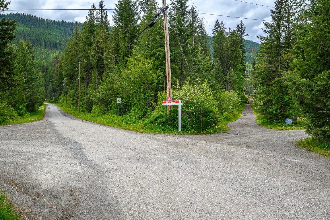 









4


Hollingsworth

Road,
Cherryville,




BC
V0E 2G3

