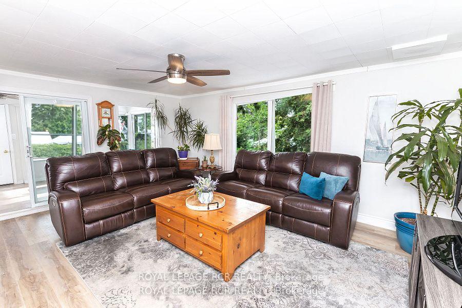 









1526


Houston

Avenue,
Innisfil,




ON
L9S 4M7

