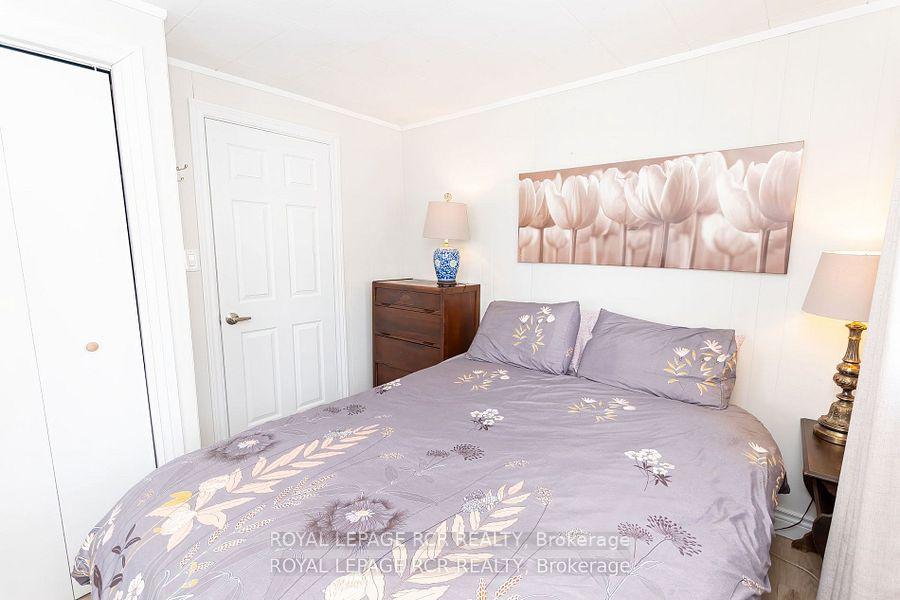 









1526


Houston

Avenue,
Innisfil,




ON
L9S 4M7

