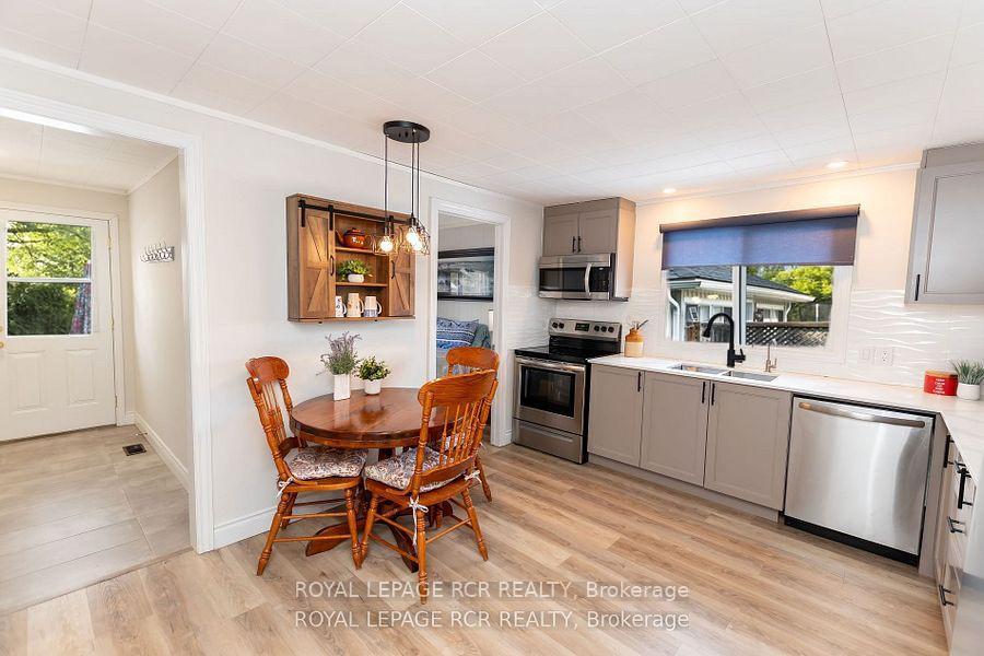 









1526


Houston

Avenue,
Innisfil,




ON
L9S 4M7

