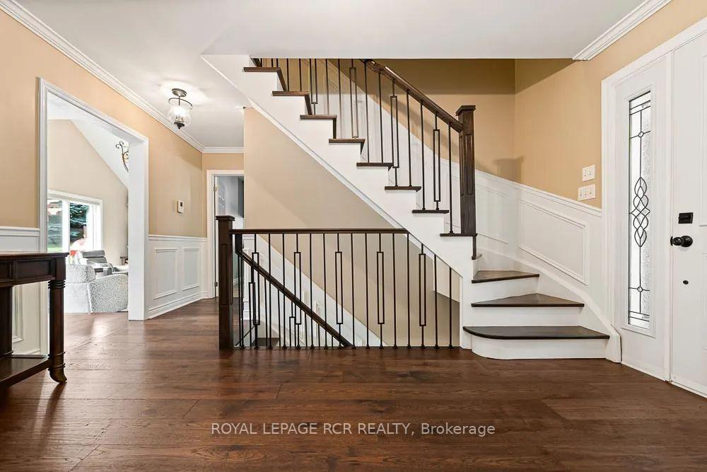 









17882


Horseshoe Hill

Road,
Caledon,




ON
L7K 2B1

