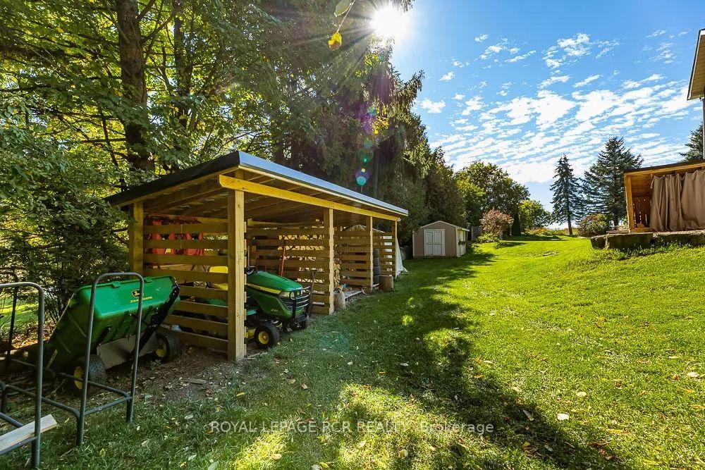 









17882


Horseshoe Hill

Road,
Caledon,




ON
L7K 2B1

