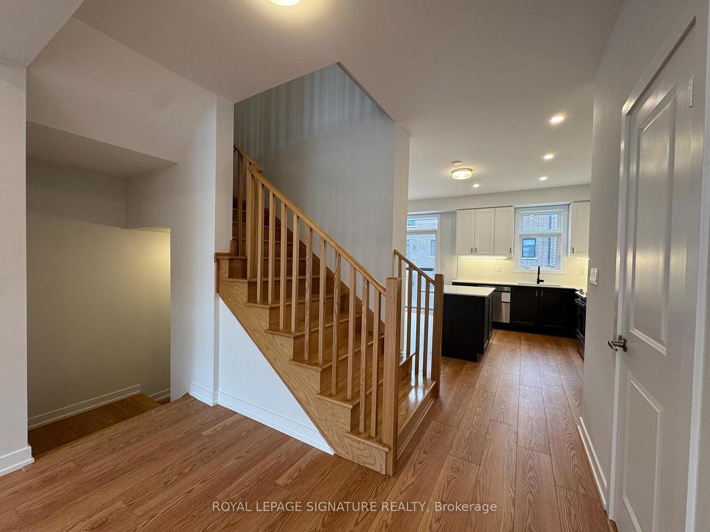 









164


Danielle Moore

Circle,
Toronto,




ON
M1P 3S5

