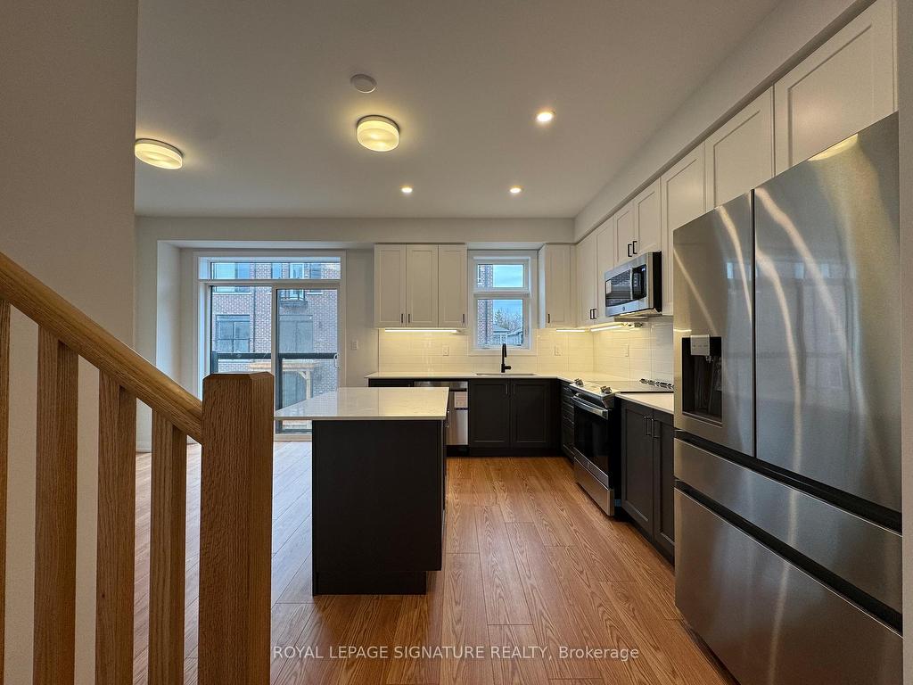 









164


Danielle Moore

Circle,
Toronto,




ON
M1P 3S5

