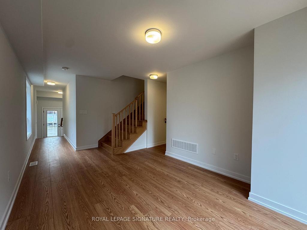 









164


Danielle Moore

Circle,
Toronto,




ON
M1P 3S5

