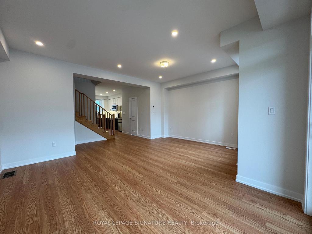 









164


Danielle Moore

Circle,
Toronto,




ON
M1P 3S5

