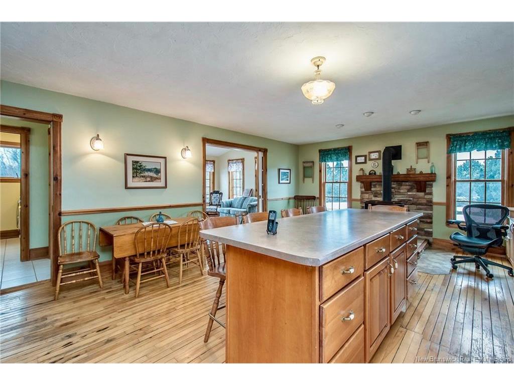 









872


Route 955

,
Murray Corner,




NB
E4M 3L2

