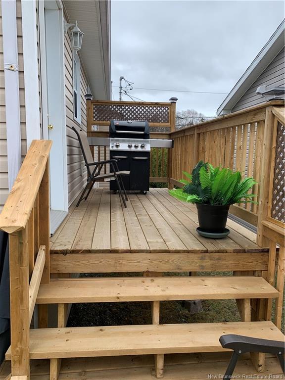 









4


Pine

,
Campbellton,




NB
E3N 3M5


