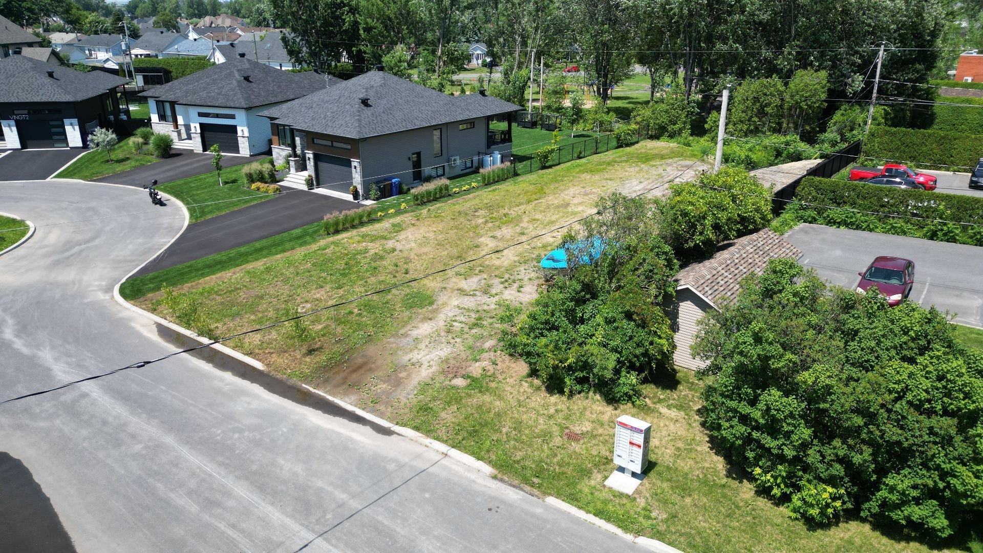 









34


Place des Patriotes

,
Sorel-Tracy,







QC
J3P0S8

