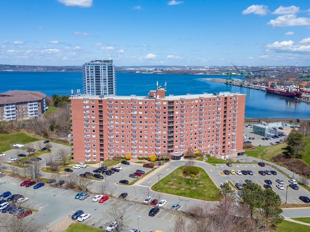 












822 45 Vimy

,
Halifax,




NS
B3M 4C5


