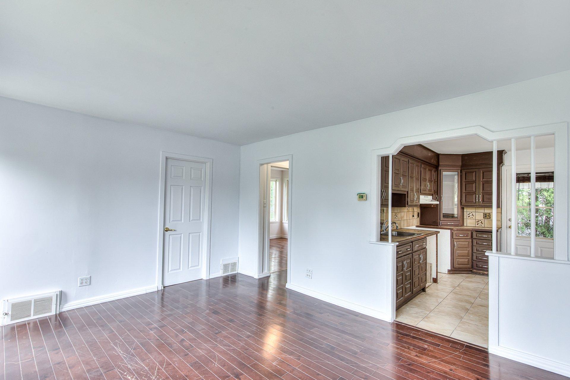 









23


Rue Bertrand

,
Sainte-Thérèse,




QC
J7E2Z5

