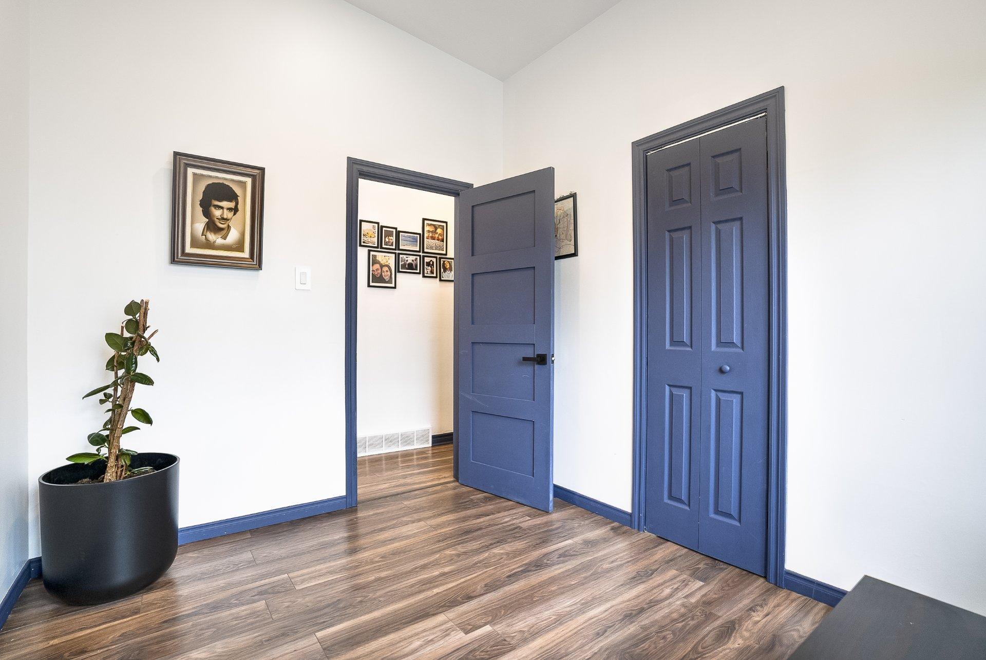 









12483


Rue Granger

,
Montréal (Pierrefonds-Roxboro),




QC
H8Z1V4

