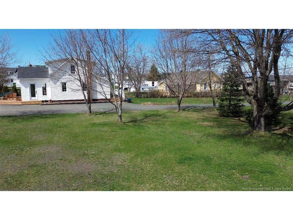 









530


Principale

,
Petit-Rocher,







NB
E8J 1P6

