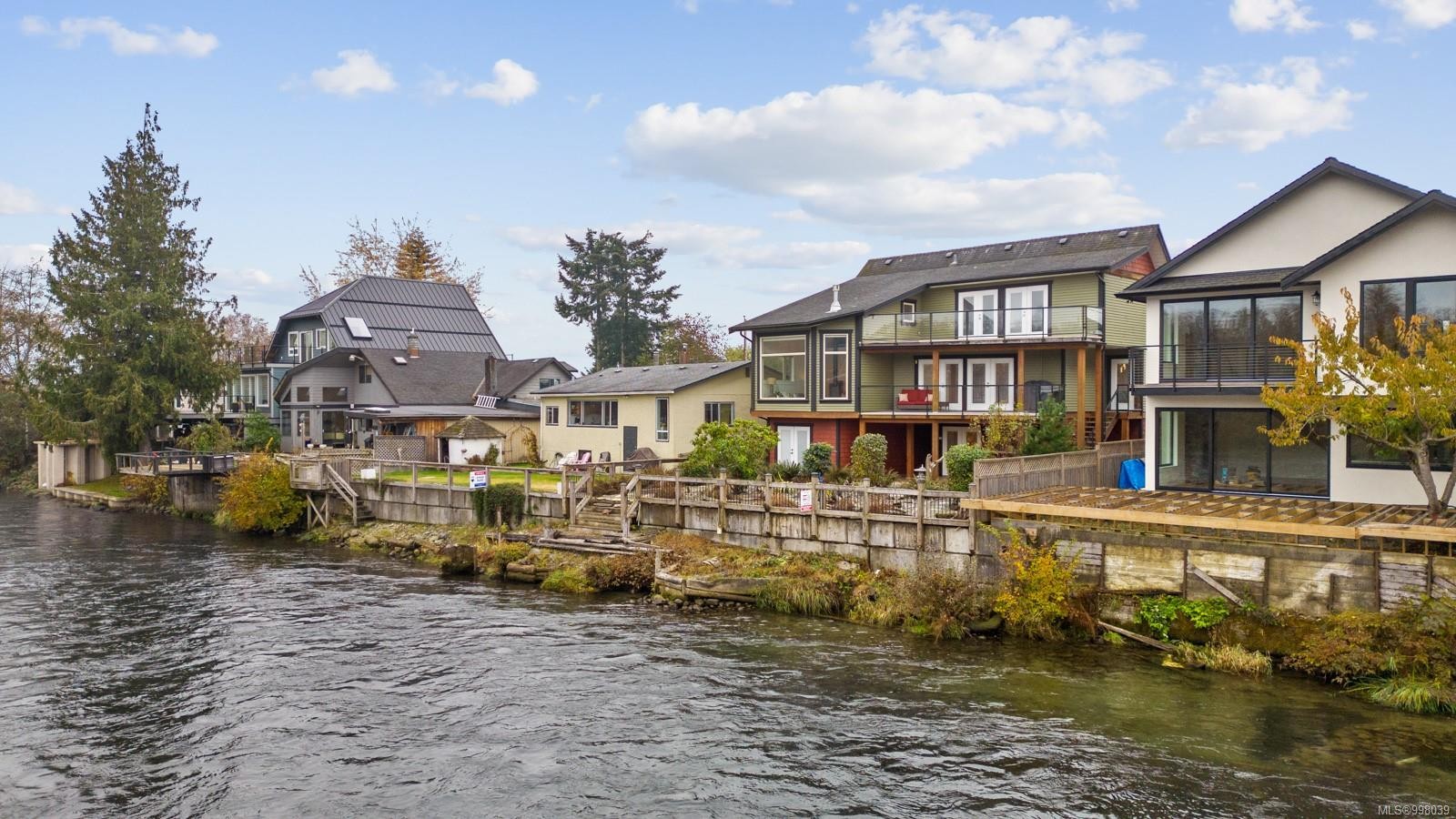 









1940


19th

Ave,
Campbell River,




BC
V9W 4M7

