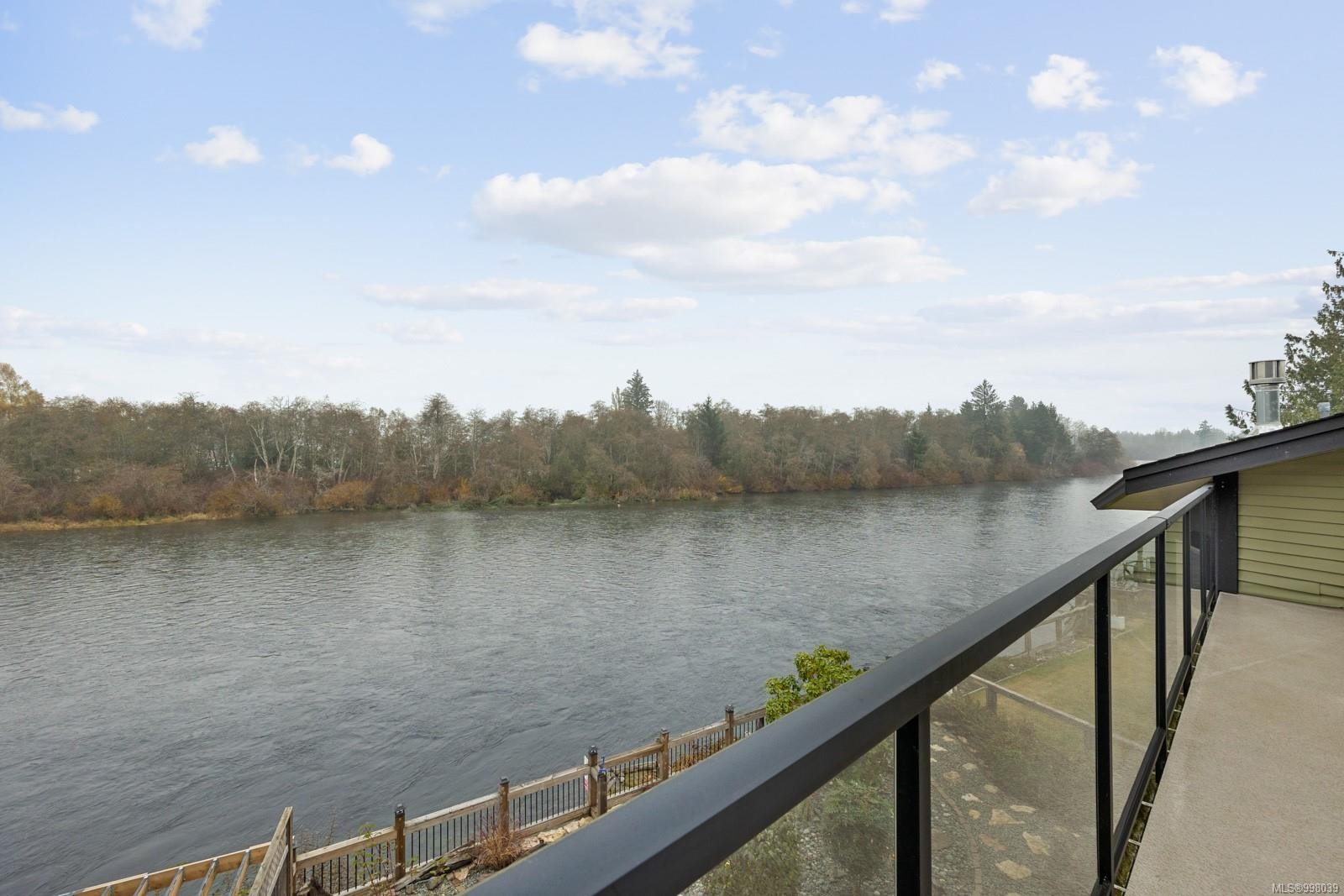









1940


19th

Ave,
Campbell River,




BC
V9W 4M7

