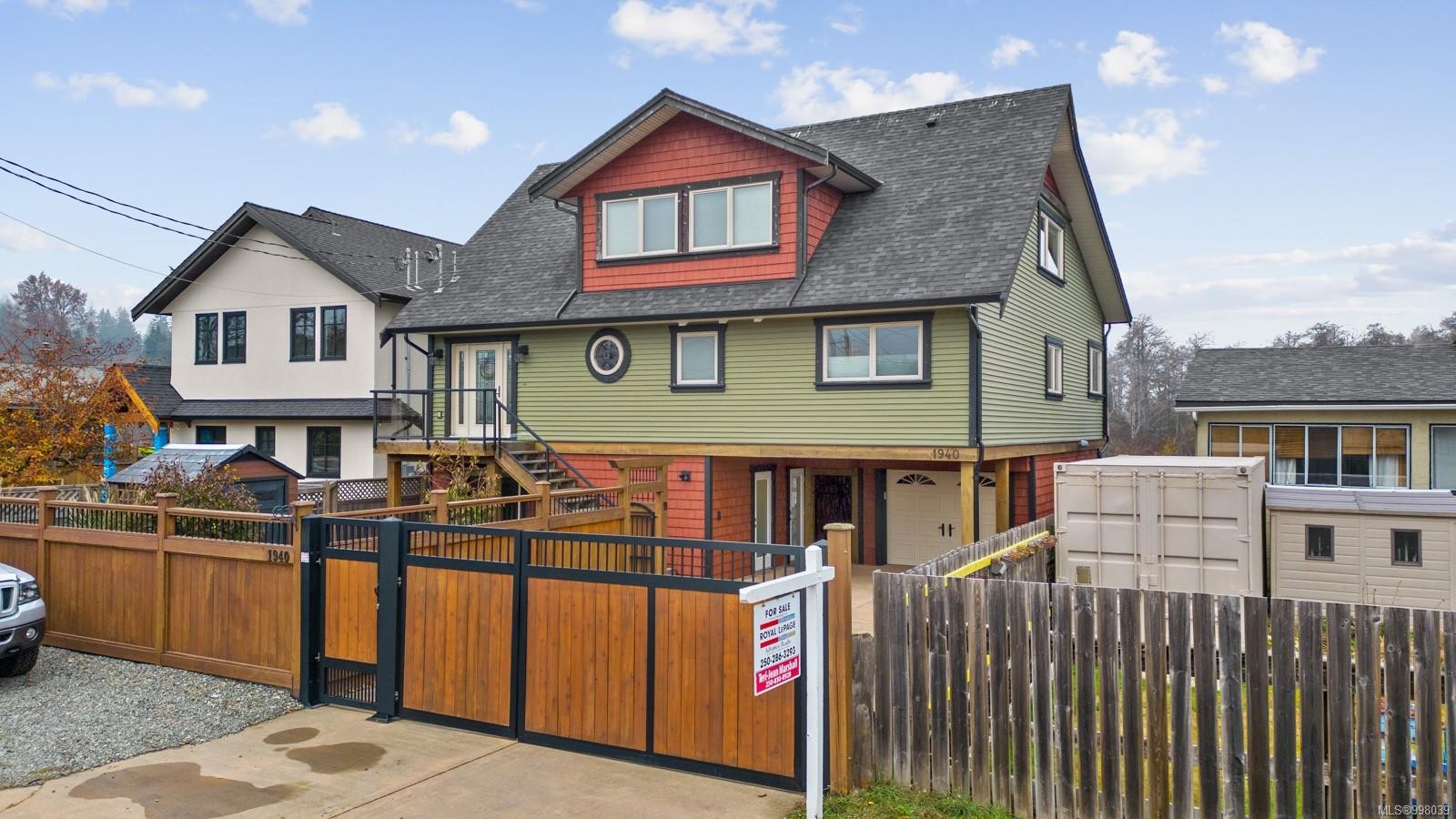 









1940


19th

Ave,
Campbell River,




BC
V9W 4M7


