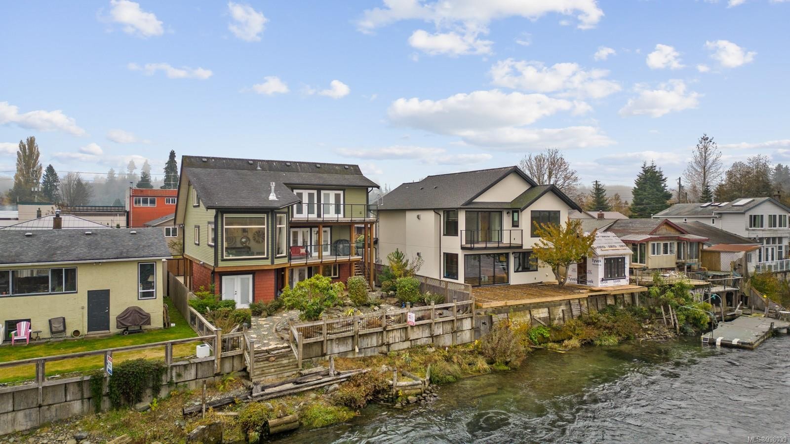 









1940


19th

Ave,
Campbell River,




BC
V9W 4M7

