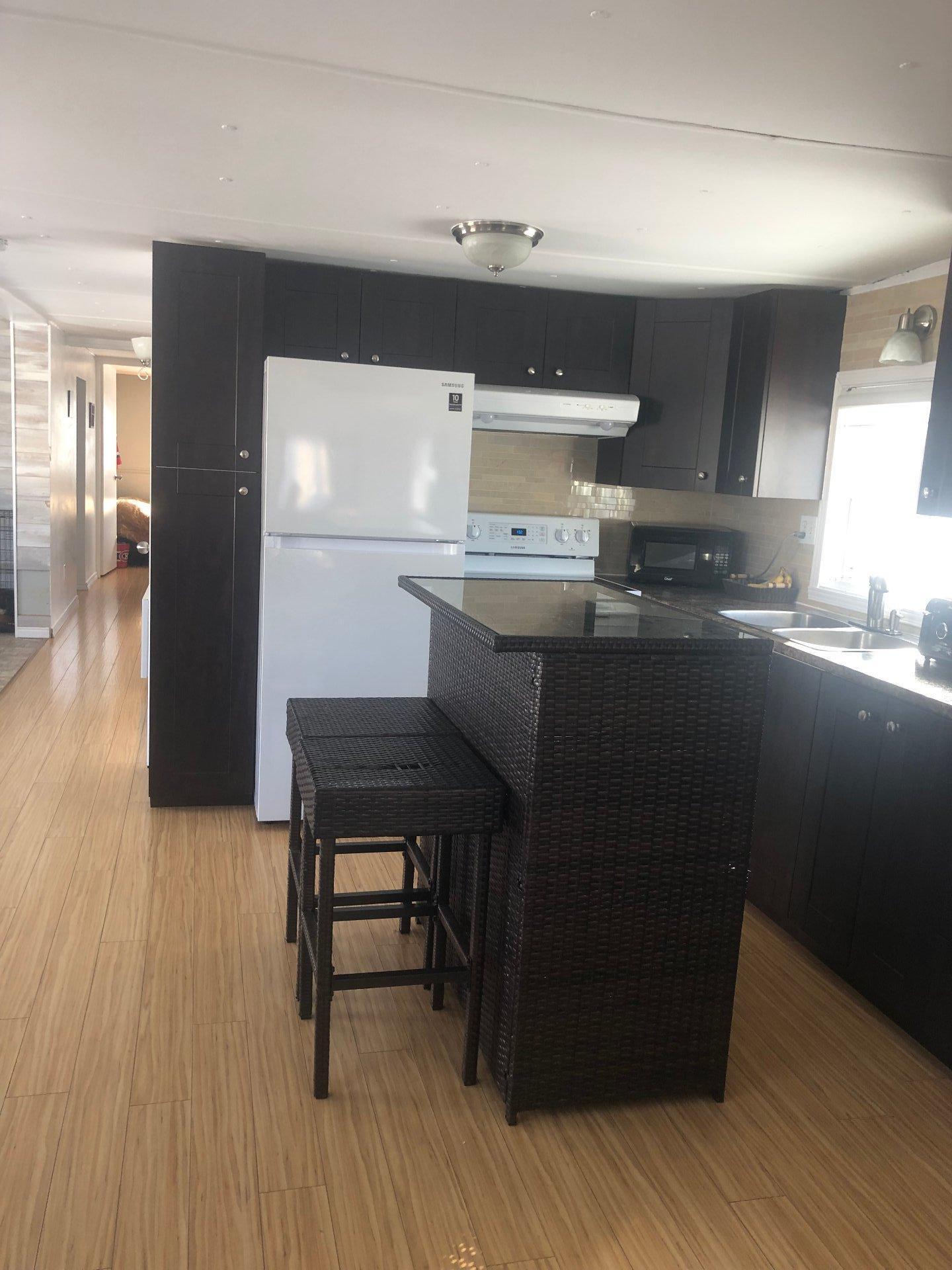 









44


Rue Dominique

,
Port-Cartier,




QC
G5B1A3

