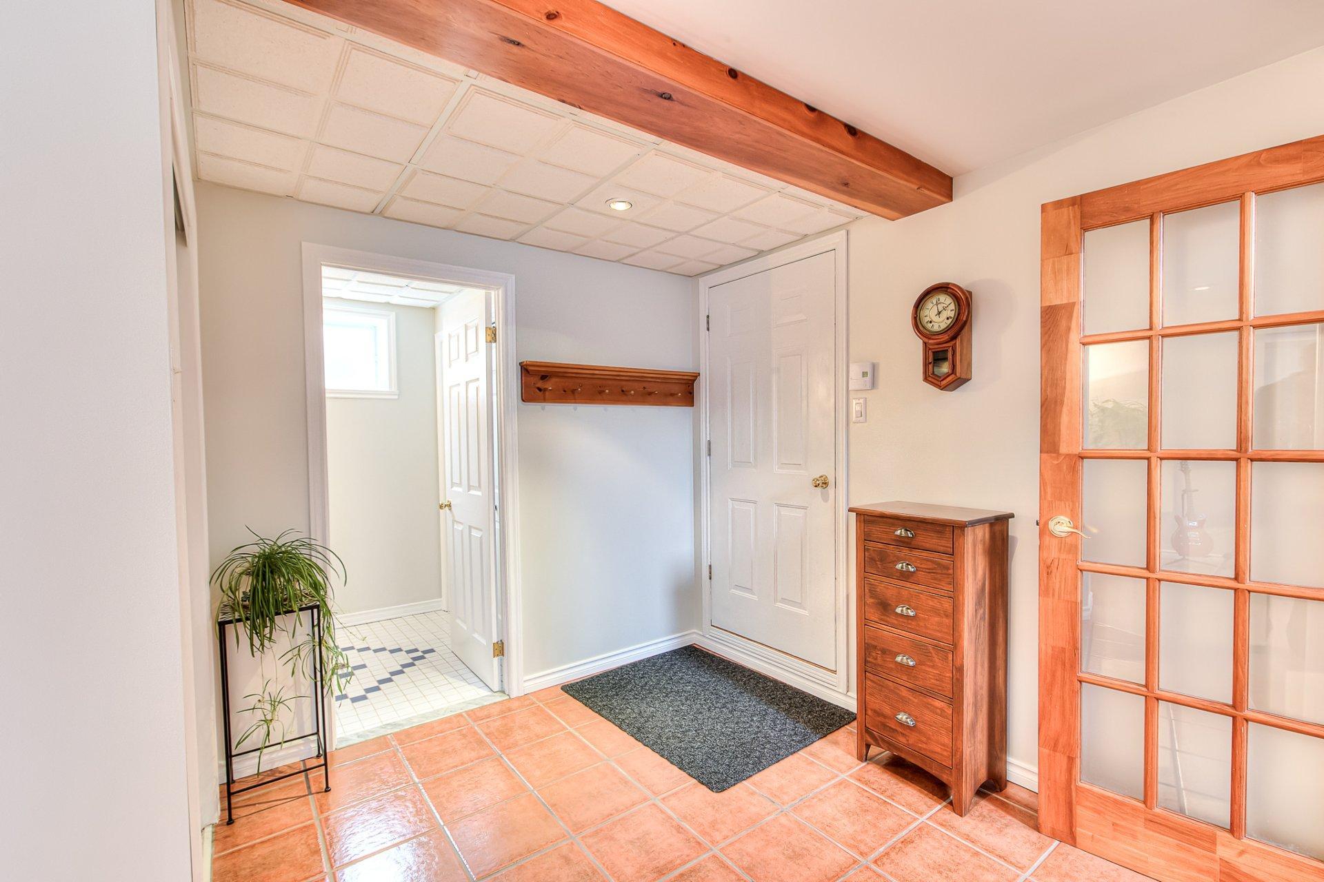 









2804


Rue Jacques-Brel

,
Boisbriand,




QC
J7H1K2

