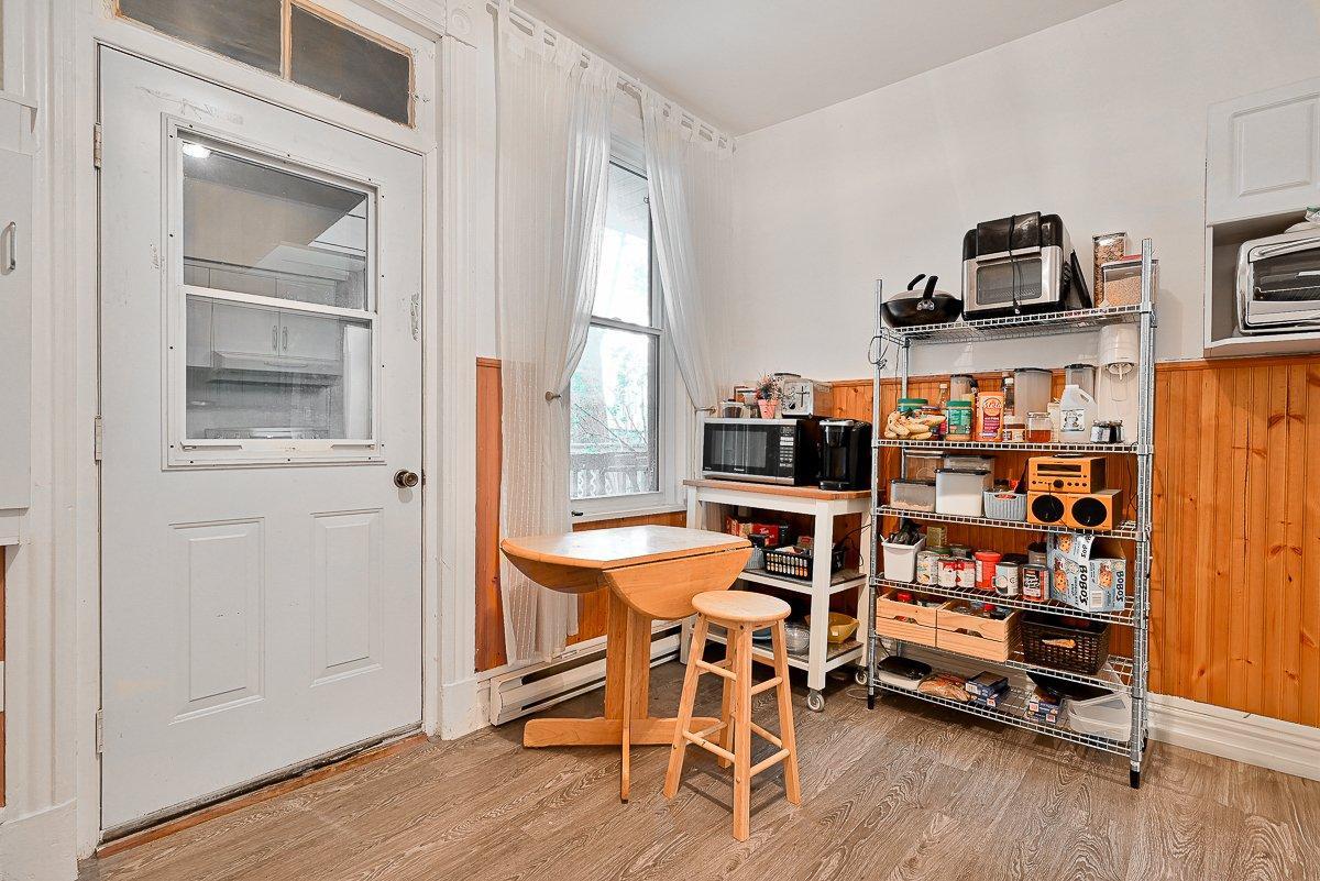 









511

 - 517


Av. Birch

,
Saint-Lambert,




QC
J4P2M9

