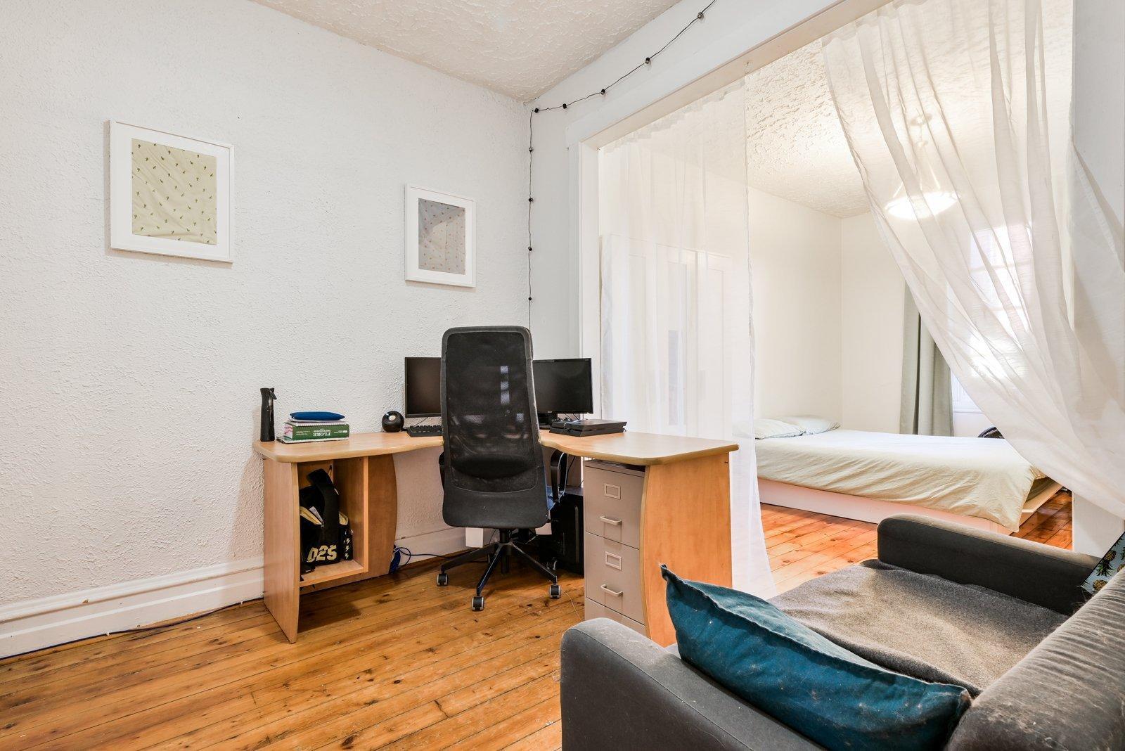 









511

 - 517


Av. Birch

,
Saint-Lambert,




QC
J4P2M9

