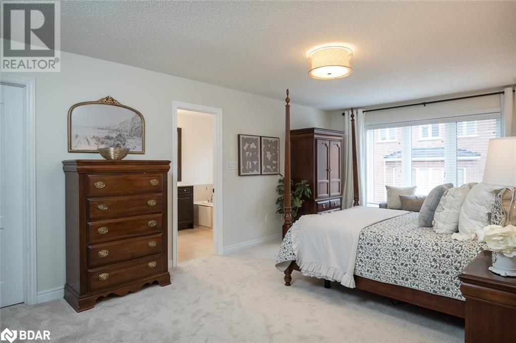 












476 LAUNDON Terrace

,
Milton,




Ontario
L9T7X9

