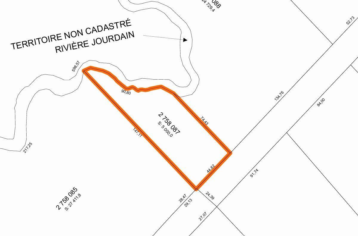 









2734Z


Boul. Ste-Sophie

,
Sainte-Sophie,







QC
J5J2V3

