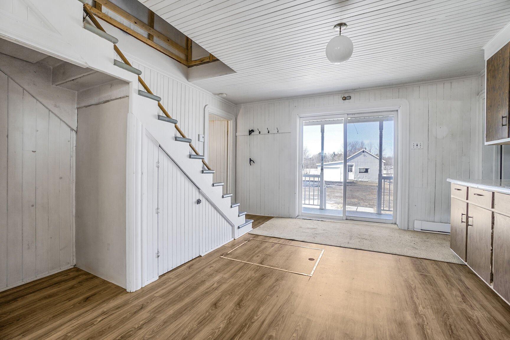 









2734Z


Boul. Ste-Sophie

,
Sainte-Sophie,







QC
J5J2V3


