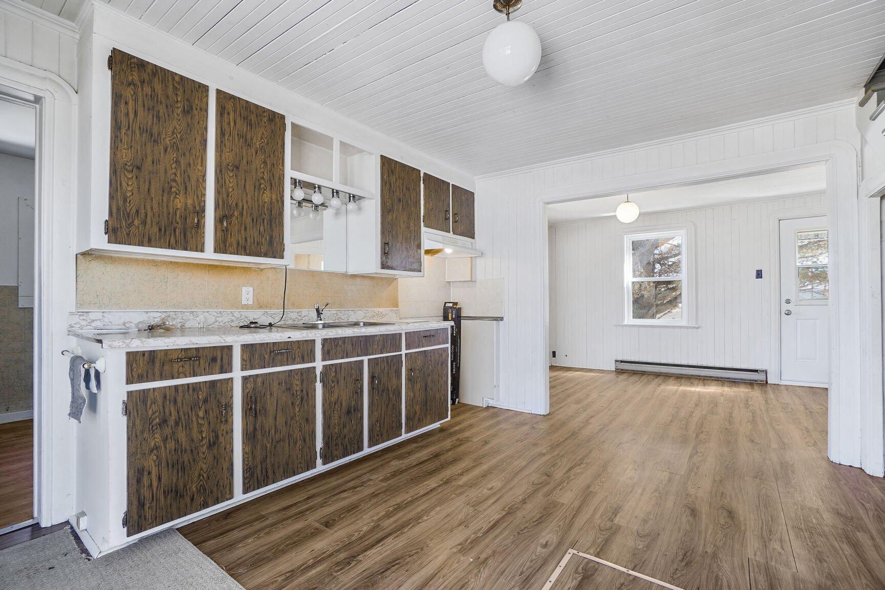 









2734Z


Boul. Ste-Sophie

,
Sainte-Sophie,







QC
J5J2V3

