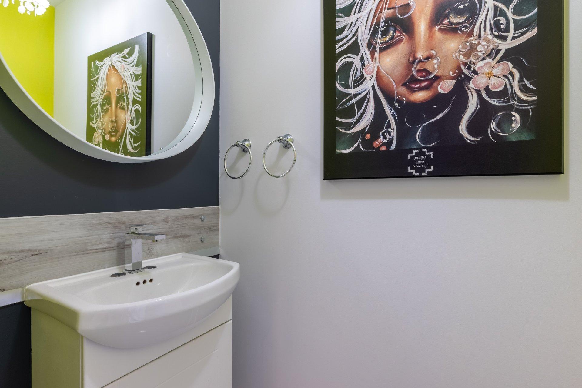 









218


10e Avenue

,
Saint-Zotique,




QC
J0P1Z0

