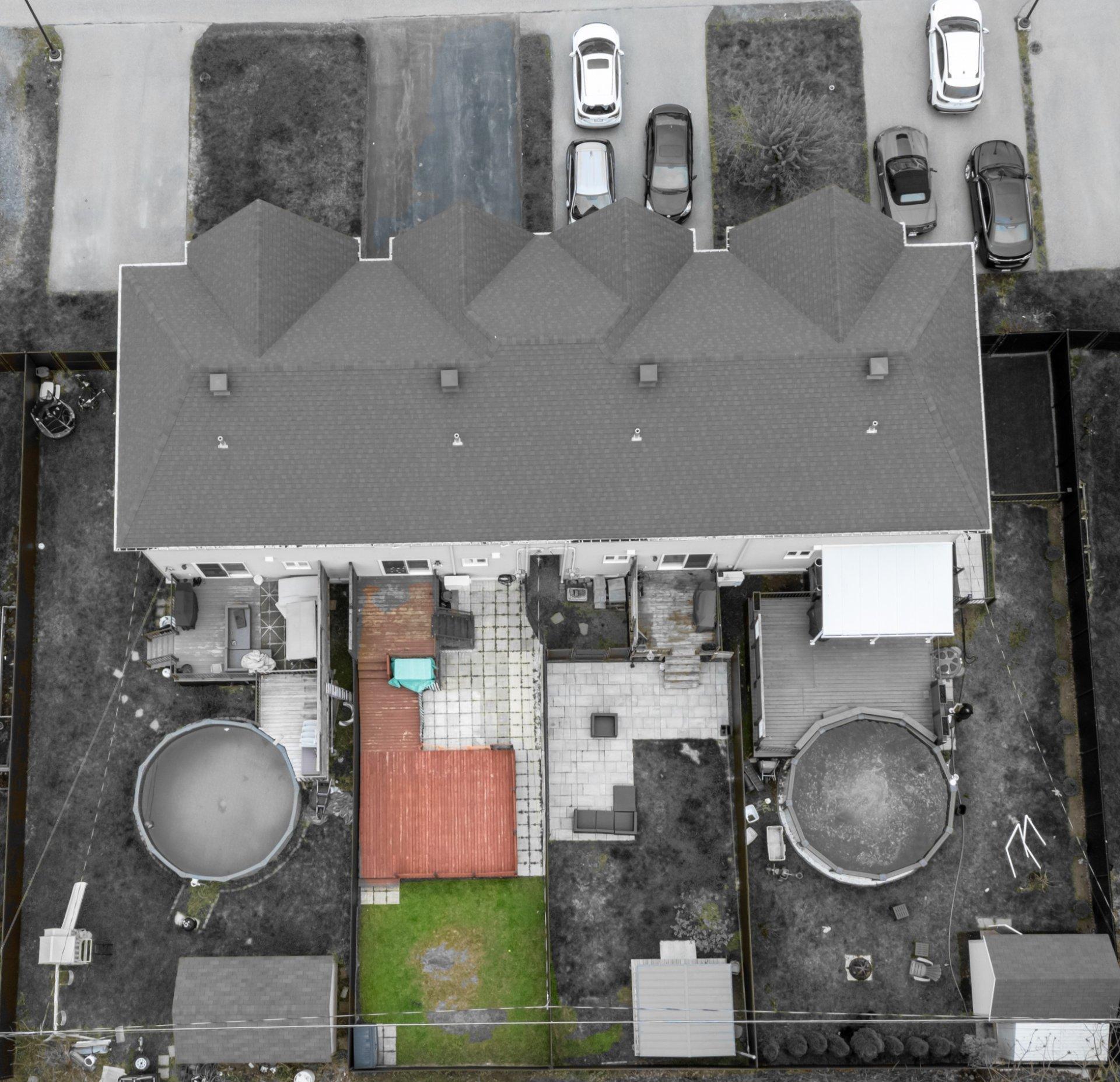 









218


10e Avenue

,
Saint-Zotique,




QC
J0P1Z0

