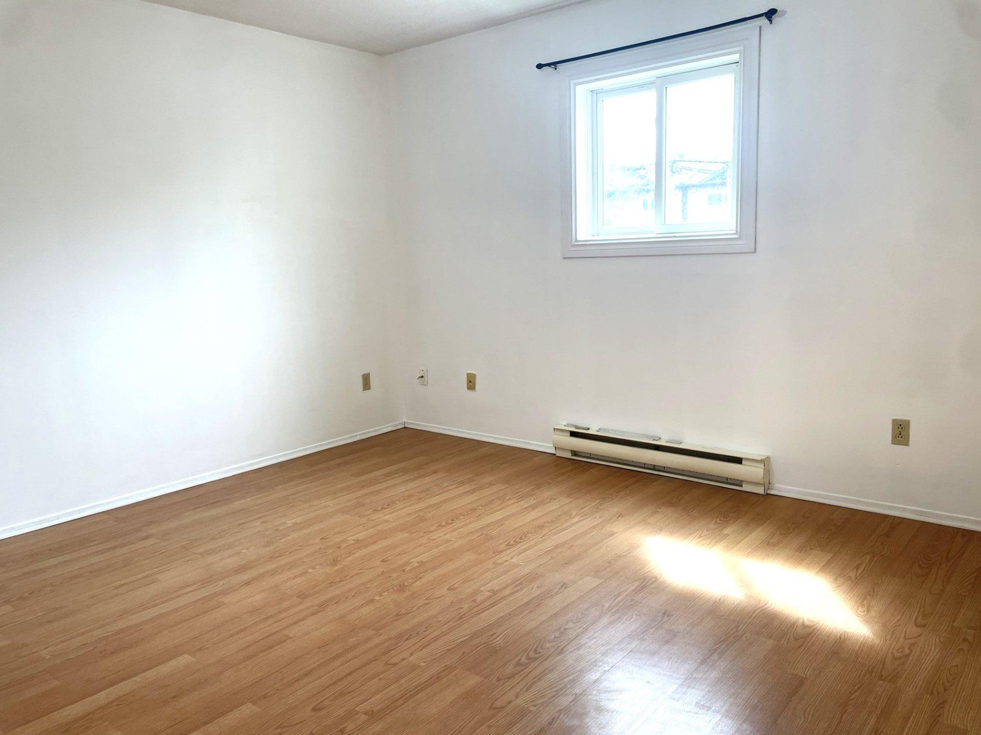 









1280


Boul. Maloney E.

, 2,
Gatineau (Gatineau),




QC
J8P7V3

