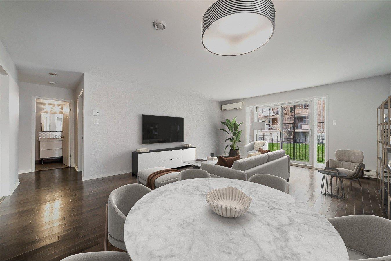 









2433


Rue Charles-Darwin

,
Montréal (Saint-Laurent),




QC
H4R2Z6

