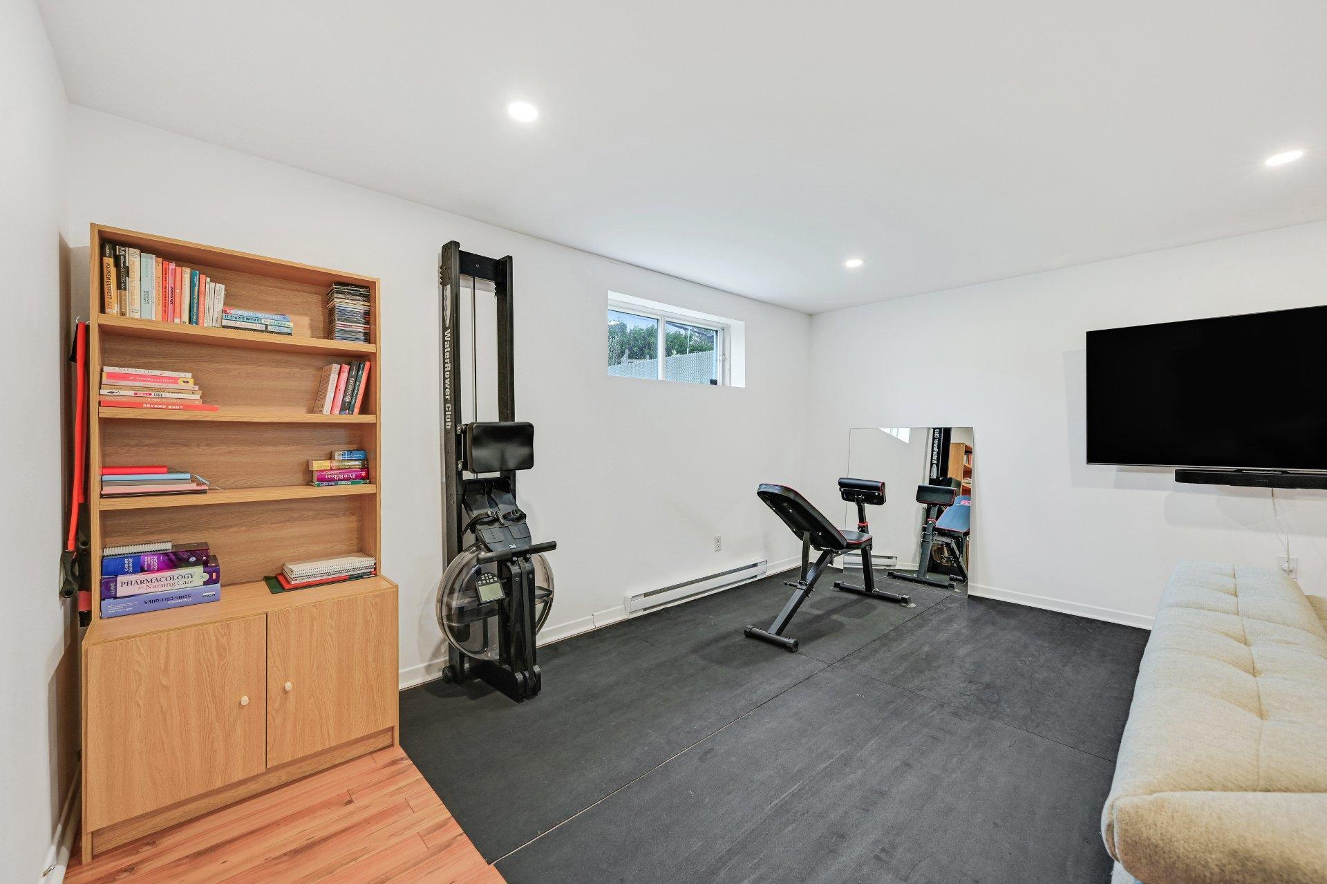 









539


Rue Marie-Derome

,
Saint-Jean-sur-Richelieu,




QC
J3A1G7

