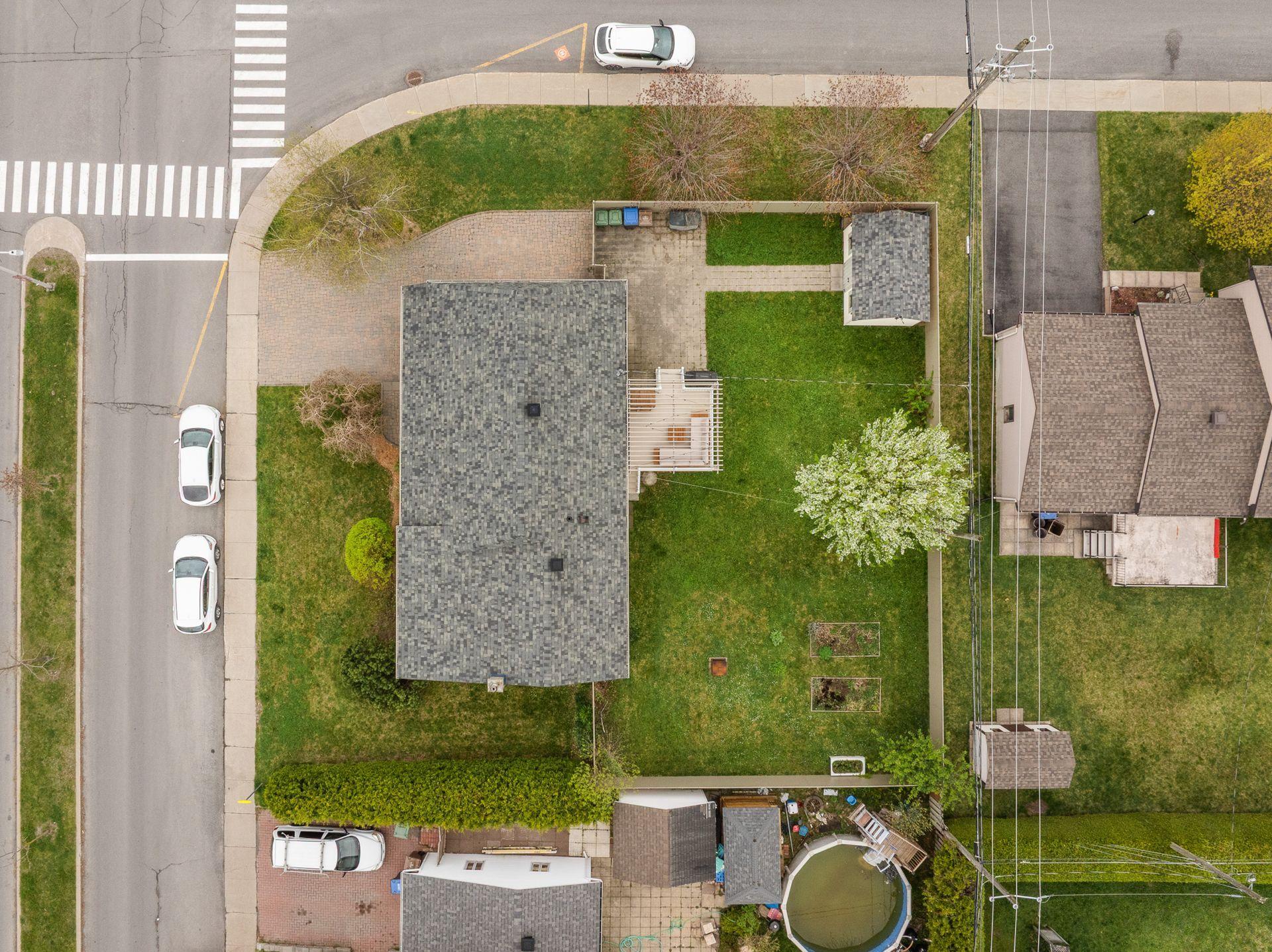 









539


Rue Marie-Derome

,
Saint-Jean-sur-Richelieu,




QC
J3A1G7

