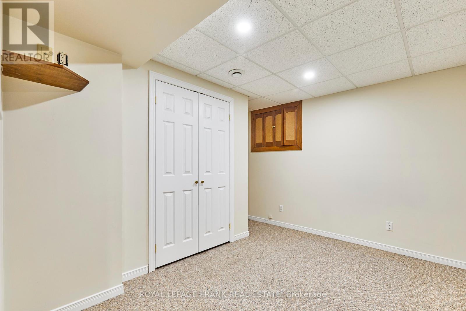 












949 TILLISON AVENUE

,
Cobourg,




Ontario
K9A5N2

