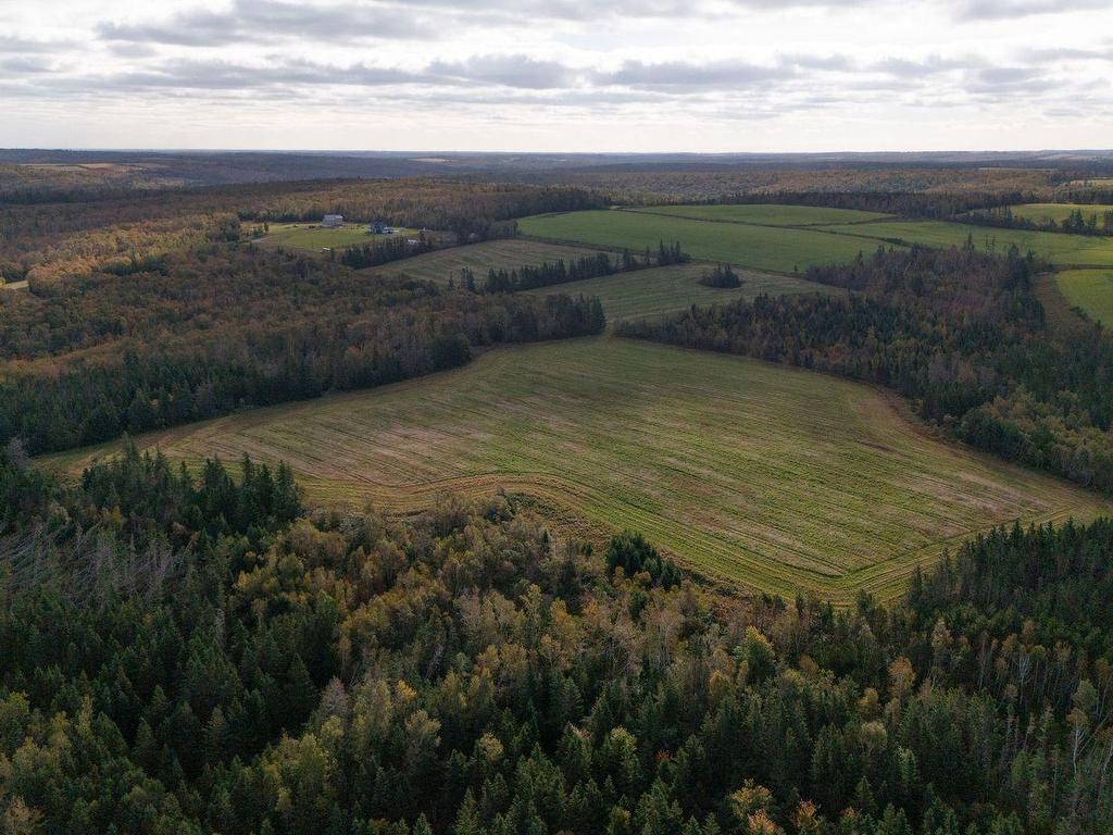 












1124, 1132 Rattenbury Road

,
North Granville,







PE
C0A 1E0

