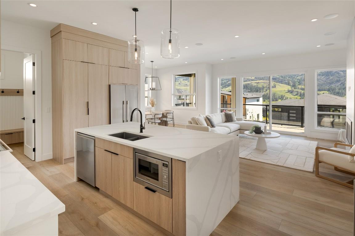 









893


Loseth

Drive,
Kelowna,




BC
V1P 0A8

