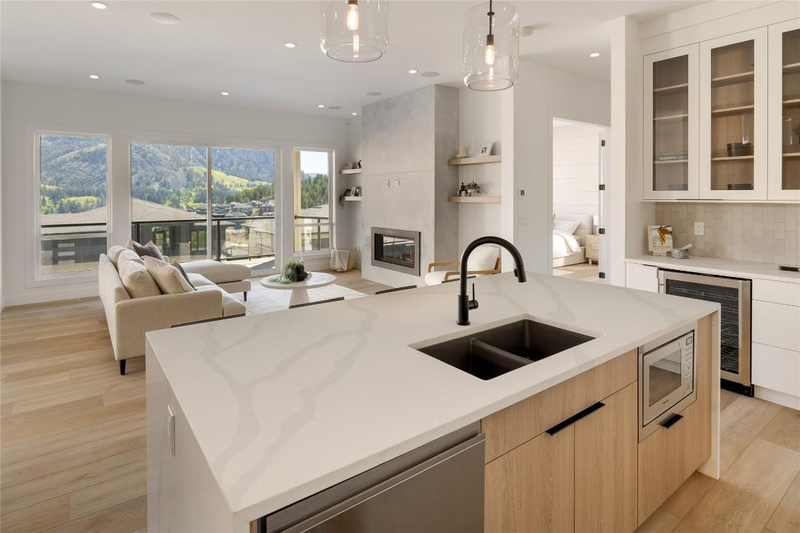 









893


Loseth

Drive,
Kelowna,




BC
V1P 0A8

