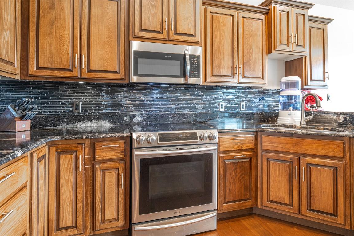









6205


6

Highway,
Coldstream,




BC
V1B 3C7

