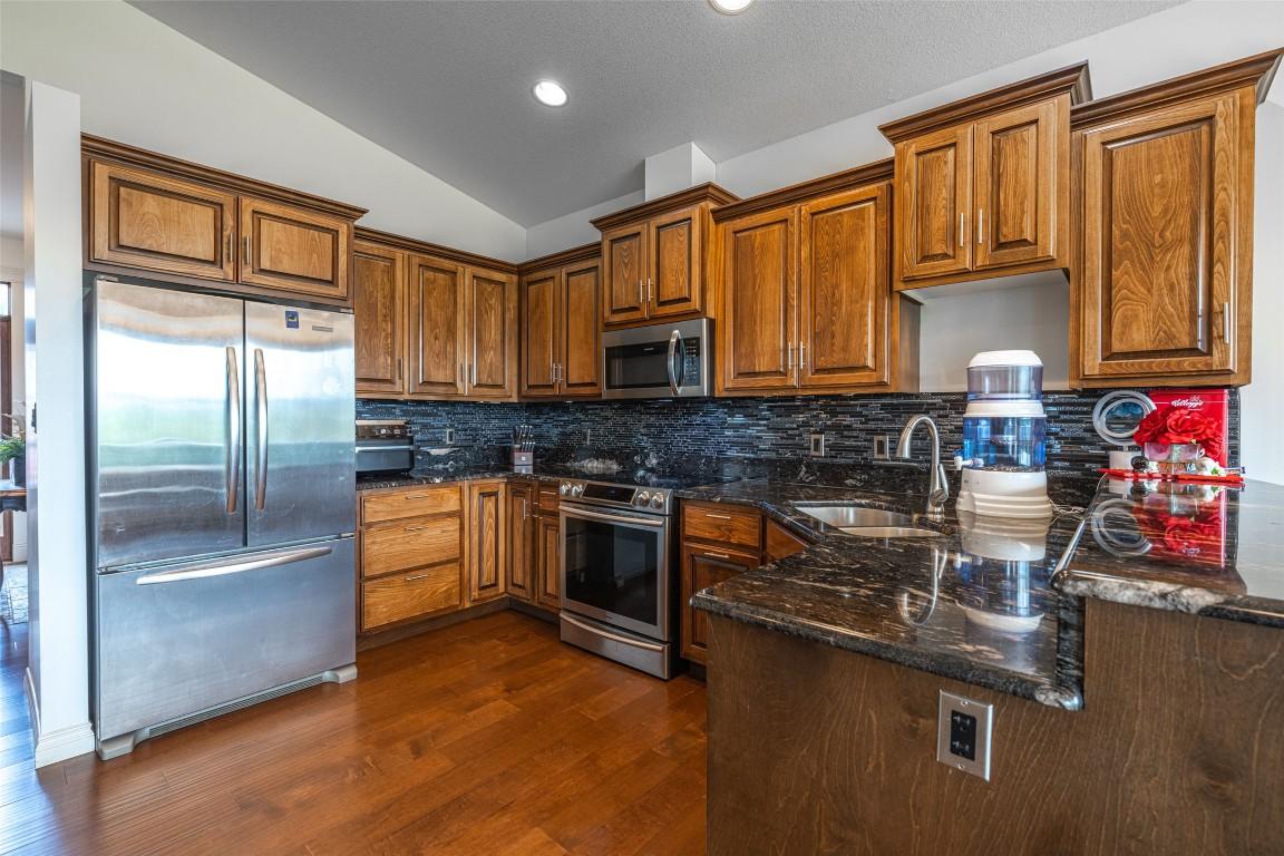 









6205


6

Highway,
Coldstream,




BC
V1B 3C7

